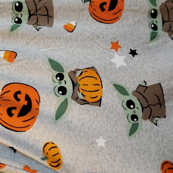 Munki Munki Star Wars Halloween Baby Yoda with Pumpkins Sleep Pants - Picture 6 of 6